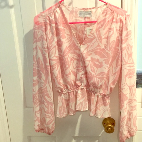 Urban Outfitters Pink Blouse - Picture 2 of 4